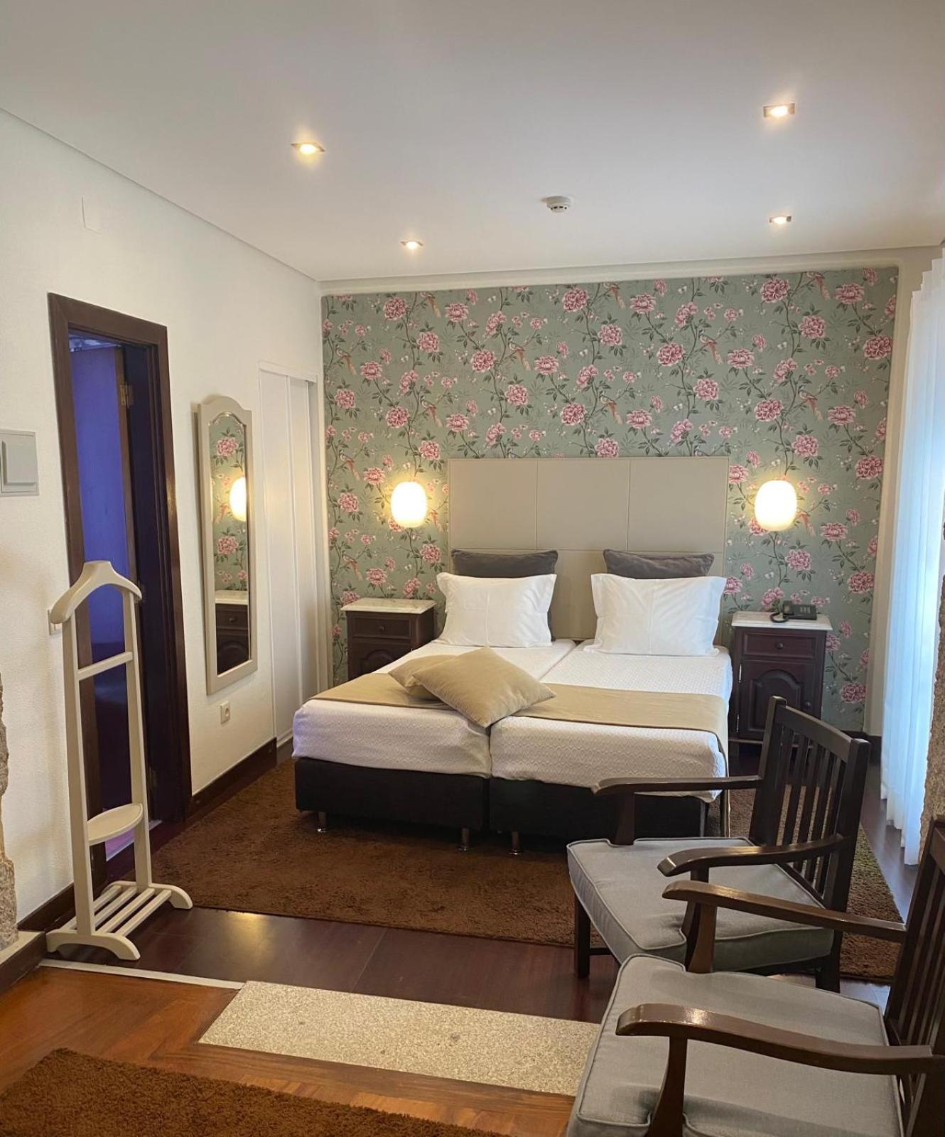 Hotel Central Jardim Geres Exterior photo